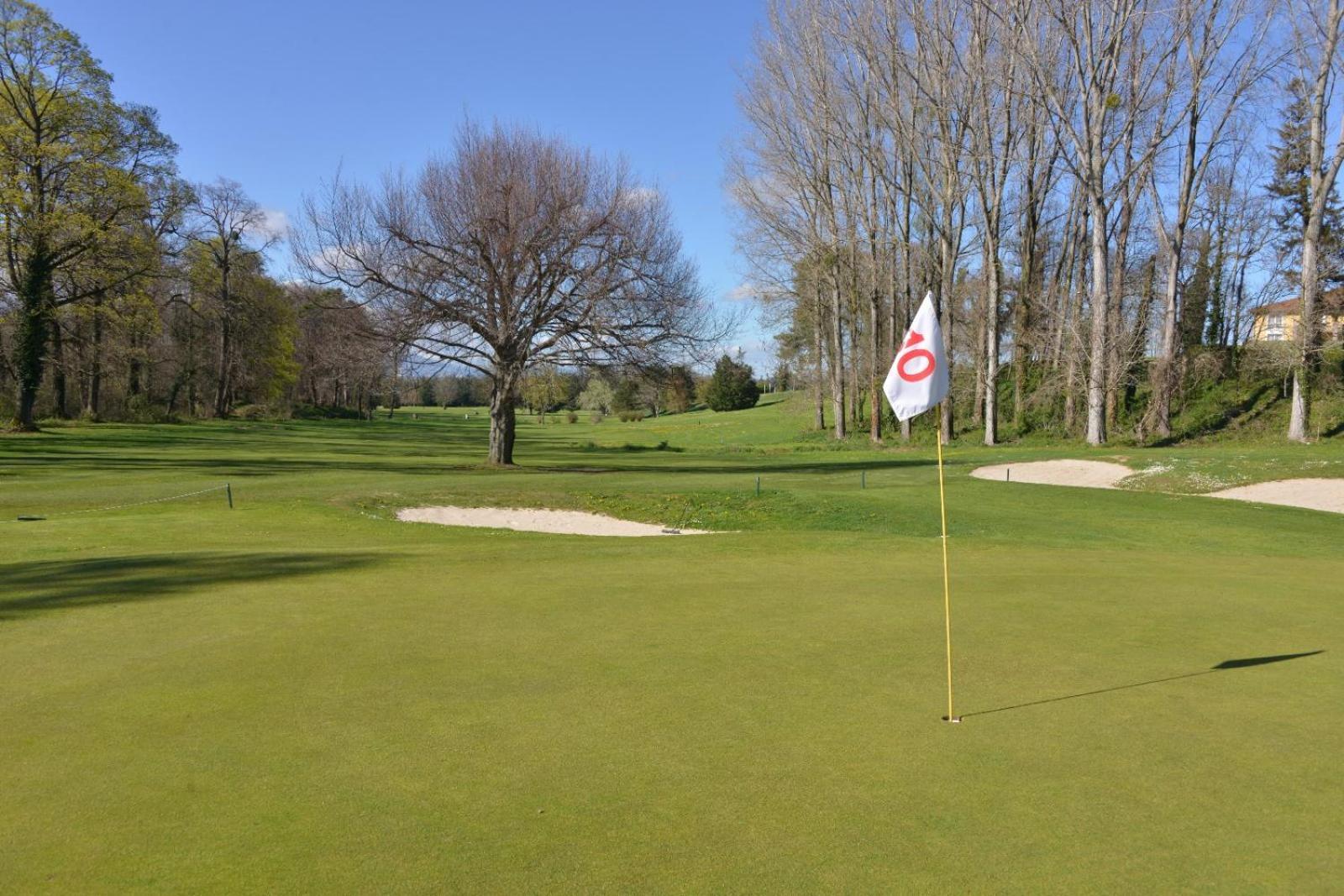 Best Western Golf D'Albon Экстерьер фото
