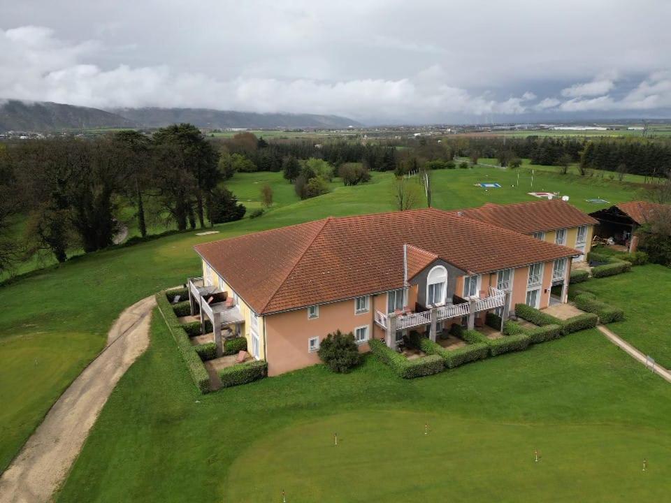 Best Western Golf D'Albon Экстерьер фото
