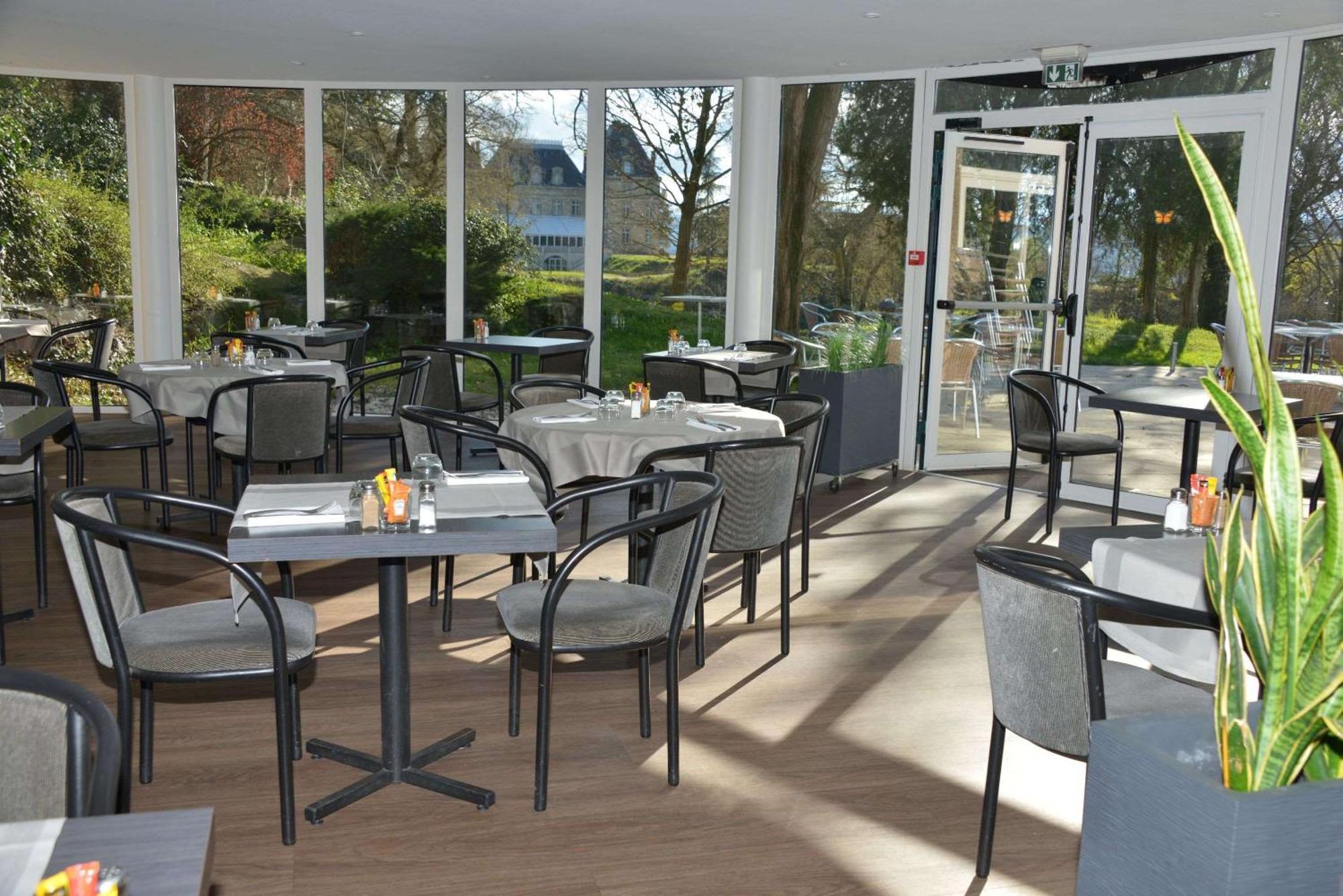 Best Western Golf D'Albon Экстерьер фото